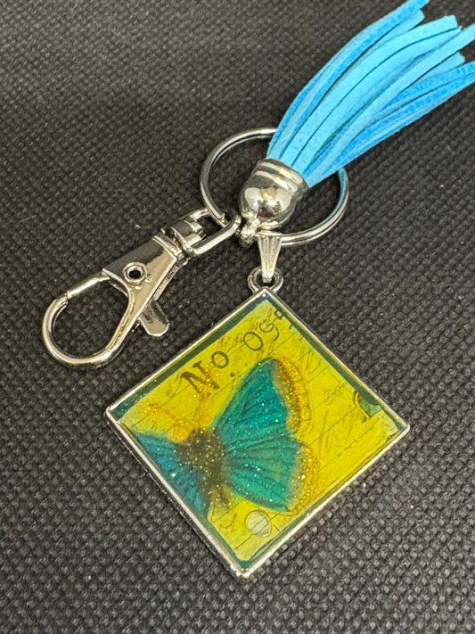 Fluttergear Keychain – Resin Butterfly Keepsake
